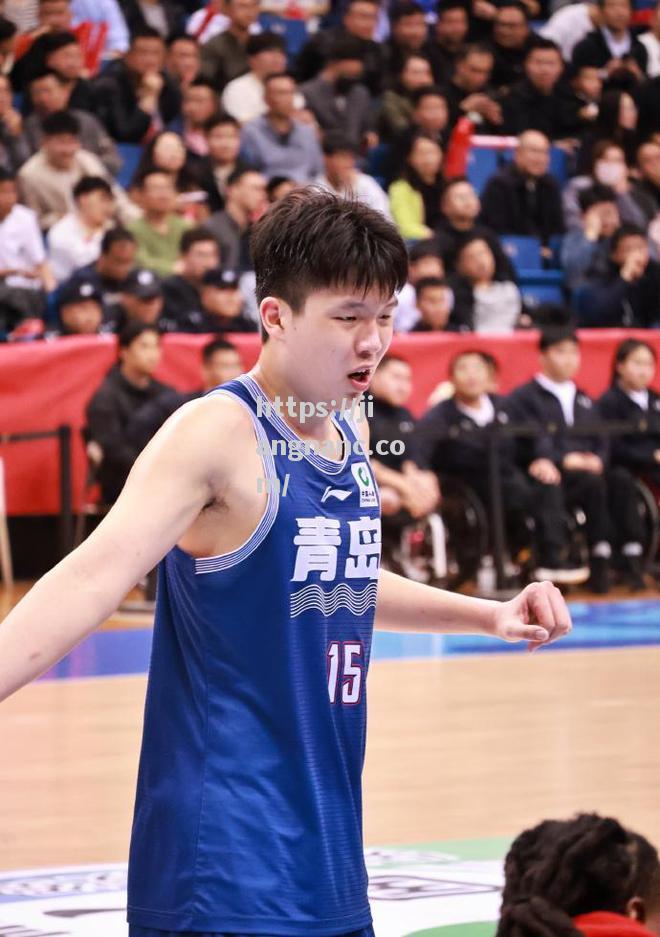 江南体育-CBA选秀状元秀在NBA夏季联赛中首次亮相，表现出色_cba选秀状元什么意思